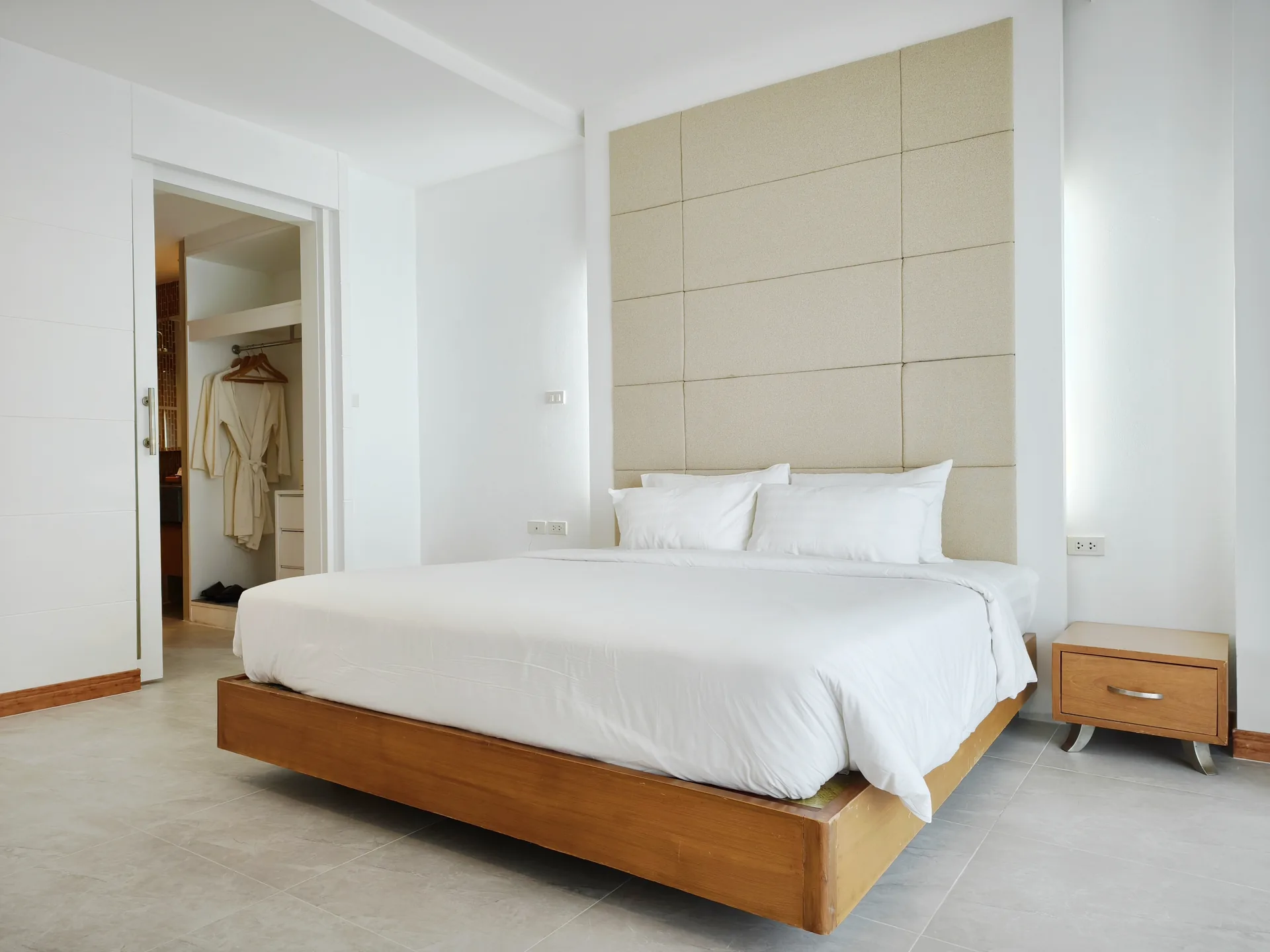 One-Bedroom Suite at Royal Beach View